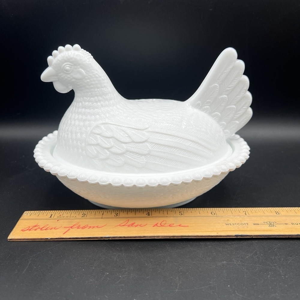 Indiana White Milk Glass Chicken Hen on Nest Covered Bowl Candy Dish 7 " VTG - Picture 14 of 15